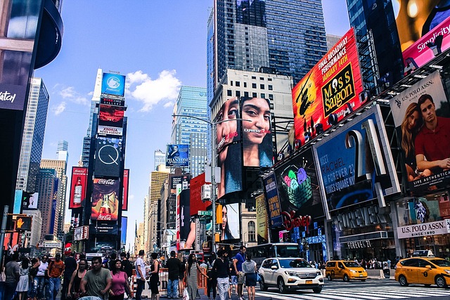 Times Square, New York - top 10 tourist attractions in north america - Airline-topdeals